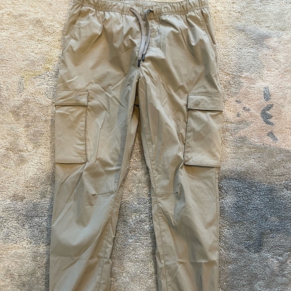 Tan Cargos - Picture 1 of 3